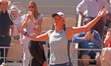 wimbledon odds-women's|Wimbledon 2022 Odds, Favorites, Sleepers & Women's betting .